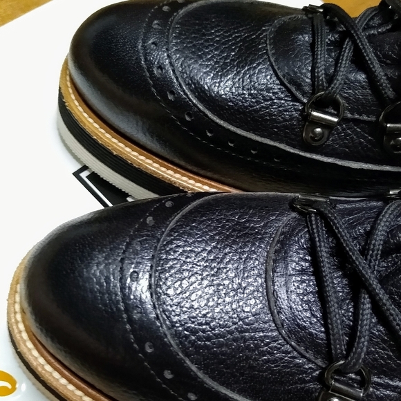 👠SALE!!Valentina Italian Leather Booties - Picture 4 of 9